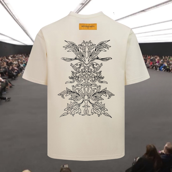 ブランドTシャツ背面デザイン